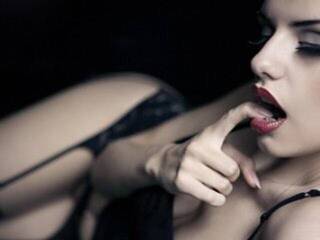 Эротикалық бейне чат eileenduff