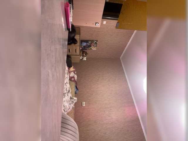 Трансляцияның скриншоттары Annushka_