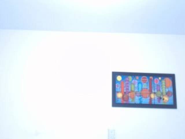 Трансляцияның скриншоттары Emanigth