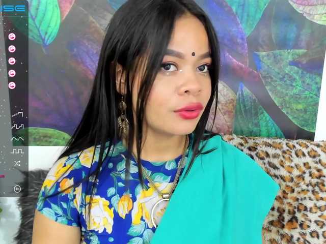 Трансляцияның скриншоттары Emmaxlovea