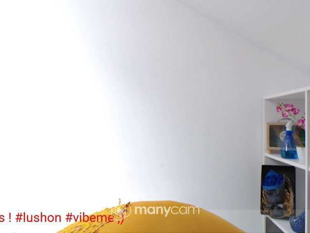 Трансляцияның скриншоттары EmyBlack