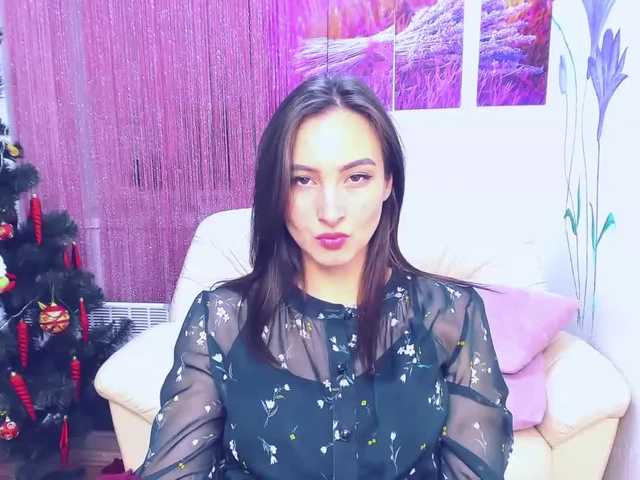 Трансляцияның скриншоттары EvaLoveb