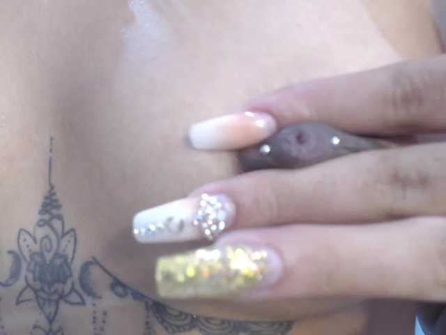 Трансляцияның скриншоттары evalovely