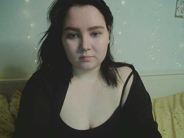 Трансляцияның скриншоттары EvaStormy