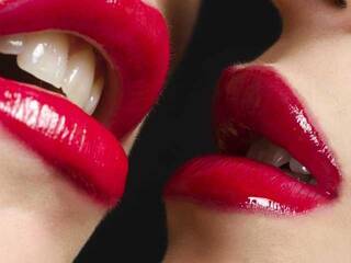 Эротикалық бейне чат Evayemilot