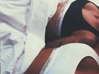 Эротикалық бейне чат fresitasmora