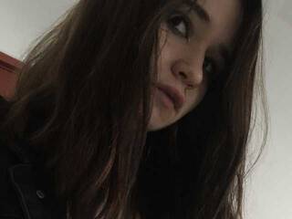 Эротикалық бейне чат FXRTUN3