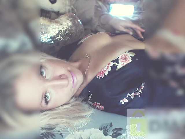 Трансляцияның скриншоттары mimi_