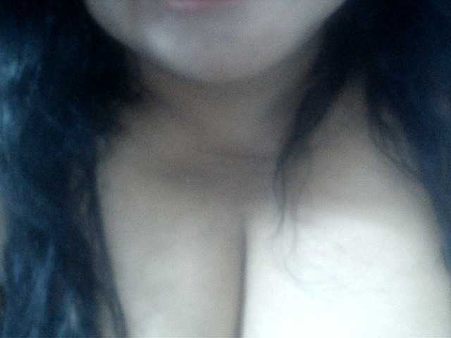 Трансляцияның скриншоттары gemmlicious