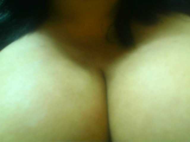 Трансляцияның скриншоттары gemmlicious