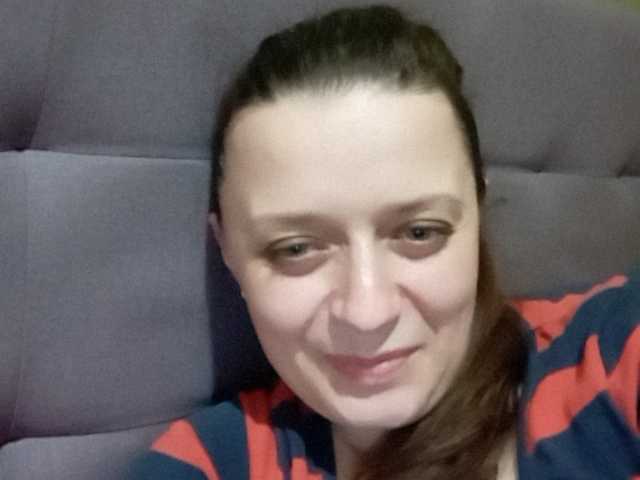 Трансляцияның скриншоттары Gluch