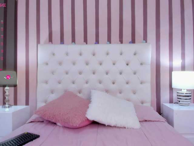 Трансляцияның скриншоттары iris-jenner