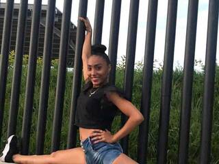 Эротикалық бейне чат irisblue10