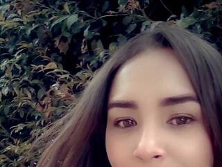 Эротикалық бейне чат IrisBonnyRc