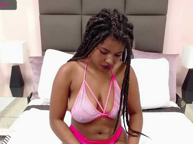 Трансляцияның скриншоттары JennJackson