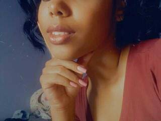 Эротикалық бейне чат JessiMackenzy