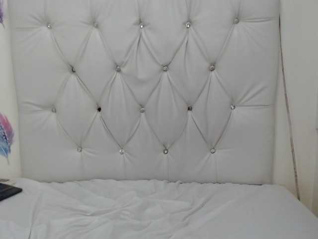 Трансляцияның скриншоттары JuliaReeves