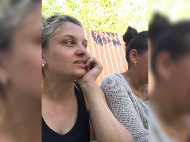 Трансляцияның скриншоттары SEX-THREESOME