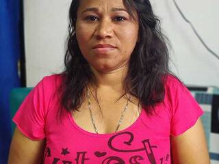 Эротикалық бейне чат KarolMoans