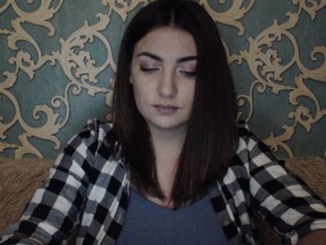 Трансляцияның скриншоттары KattyCandy