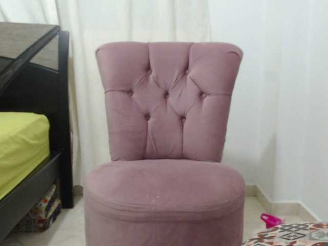 Трансляцияның скриншоттары kellysoto