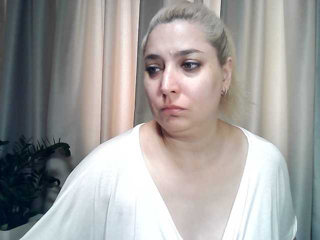 Трансляцияның скриншоттары KickaIricka