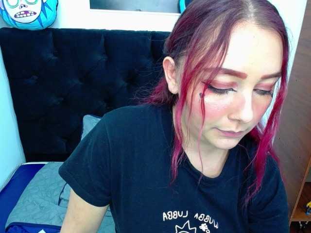 Трансляцияның скриншоттары Kitty-kat3