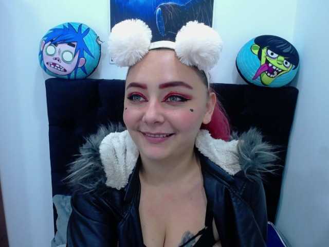 Трансляцияның скриншоттары Kitty-kat3