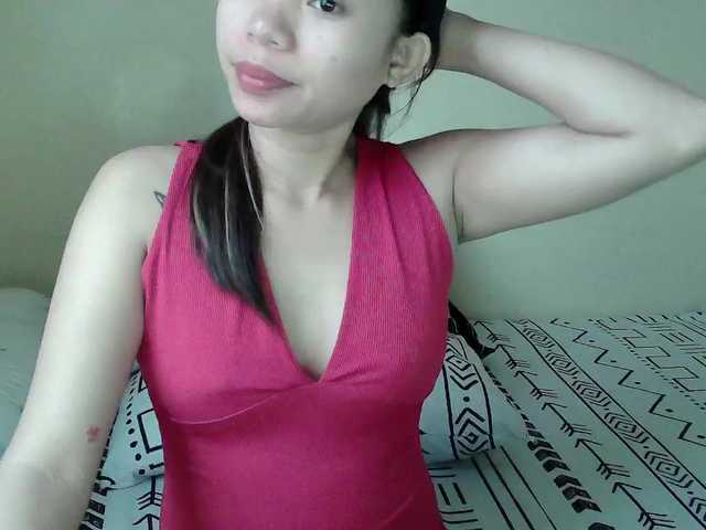 Трансляцияның скриншоттары kittycutee