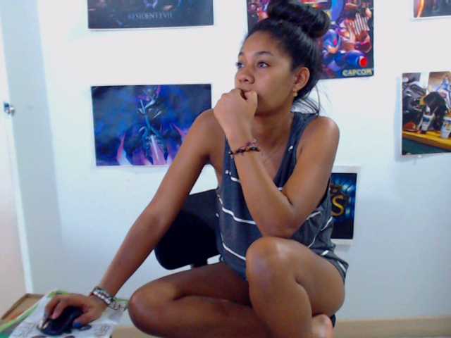 Трансляцияның скриншоттары KymJayden