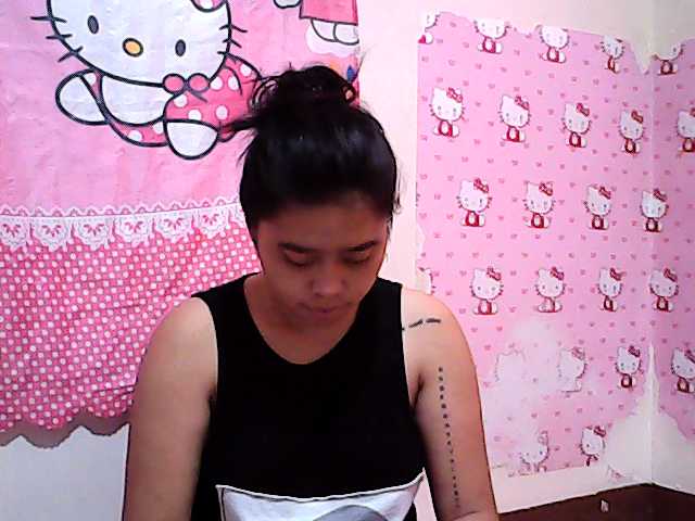 Трансляцияның скриншоттары MARRY69PUSSY