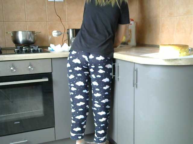 Трансляцияның скриншоттары t_w_i_n_k_l_e