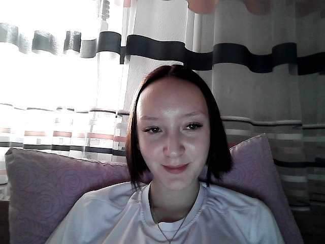 Трансляцияның скриншоттары LiL_euphoria