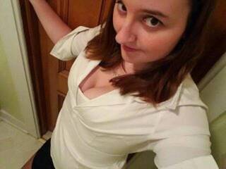 Эротикалық бейне чат lexximarieann