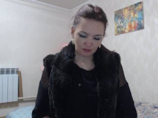 Трансляцияның скриншоттары Leyla-Smile17