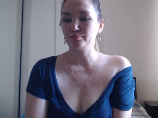 Трансляцияның скриншоттары Leyla-Smile17