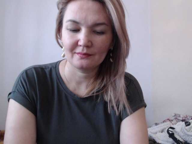 Трансляцияның скриншоттары Leyla-Smile17