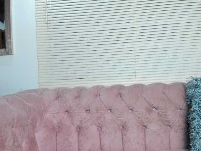 Трансляцияның скриншоттары Liceth-White