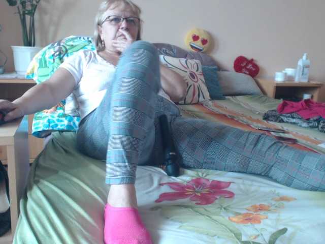 Трансляцияның скриншоттары Lilimar