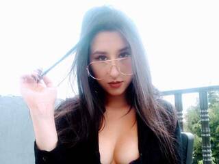 Эротикалық бейне чат linsdsaysweet