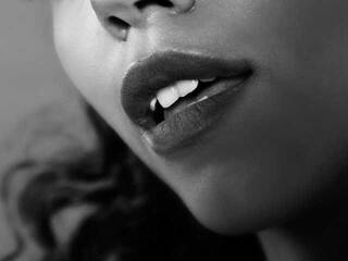 Эротикалық бейне чат litledreams