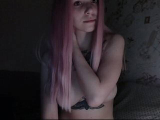 Трансляцияның скриншоттары Lizzy-why