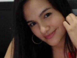 Эротикалық бейне чат loreleilove