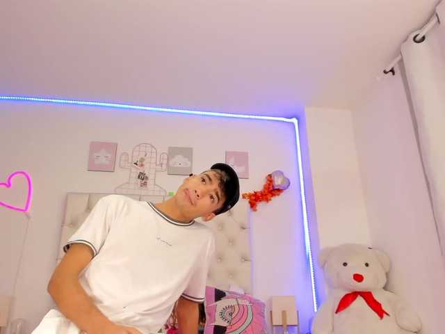 Трансляцияның скриншоттары lorena266