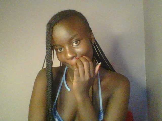 Трансляцияның скриншоттары Lovelychoco