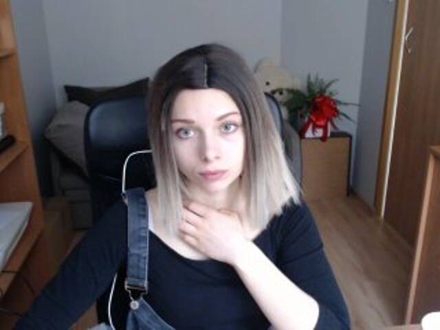 Трансляцияның скриншоттары LucySmith