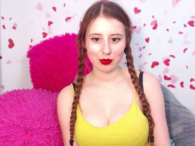 Трансляцияның скриншоттары LunaaRed