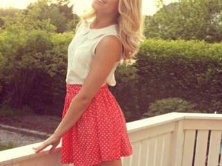 Эротикалық бейне чат LuxAtomic