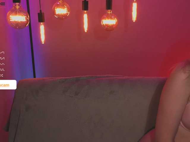 Трансляцияның скриншоттары Lil_Lu