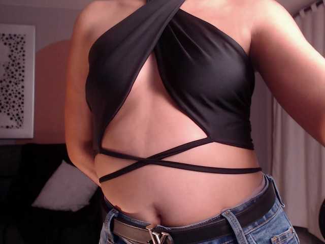 Трансляцияның скриншоттары MandyBlue1